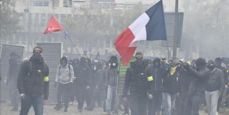 تصاویر، تظاهرات های فرانسه به خشونت کشیده شد